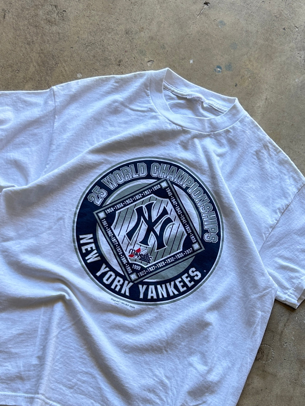 Vintage New York Yankees Tee - M